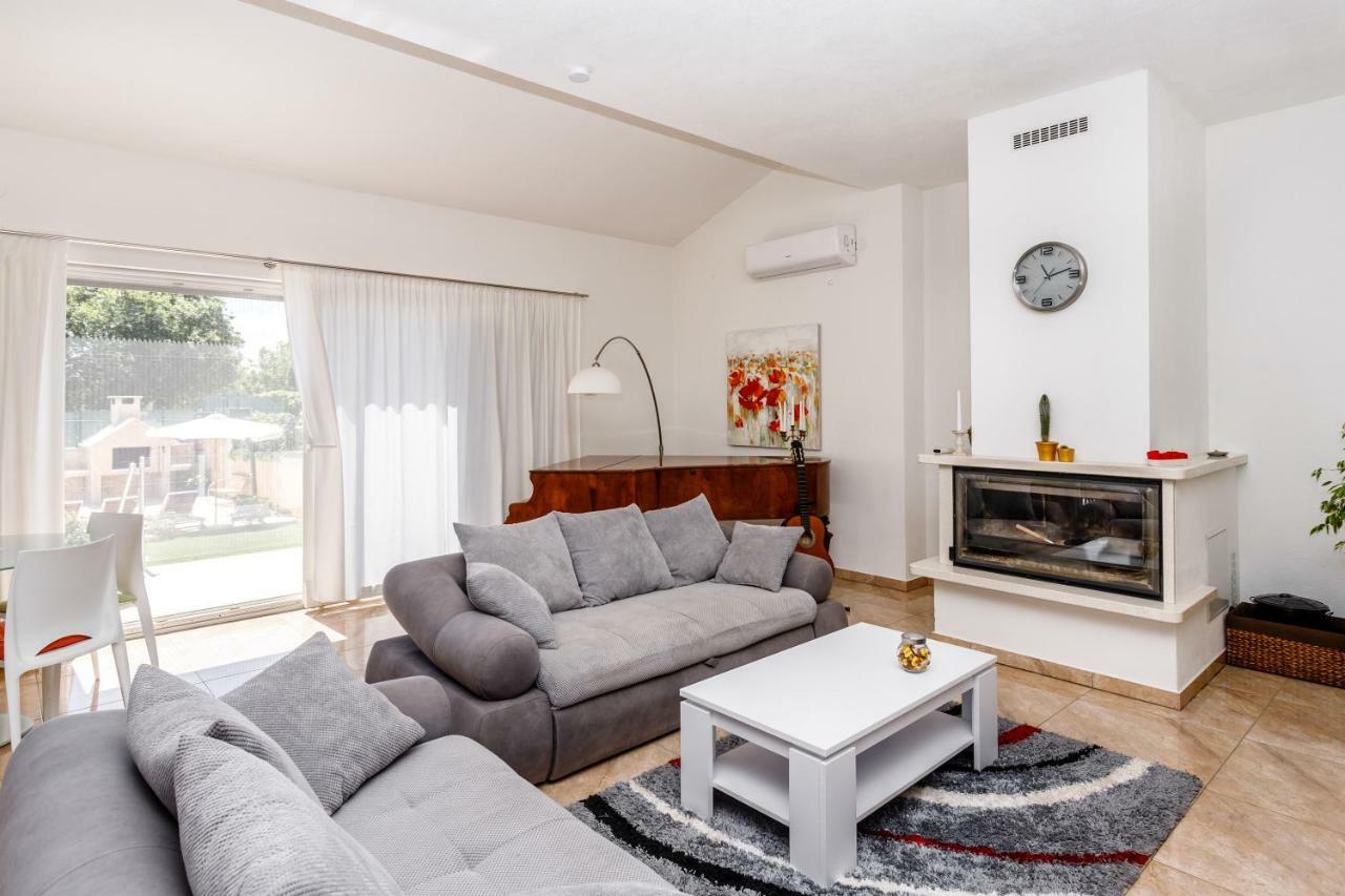 Luxury Villa Nadalina-Dicmo 더갈포지 외부 사진