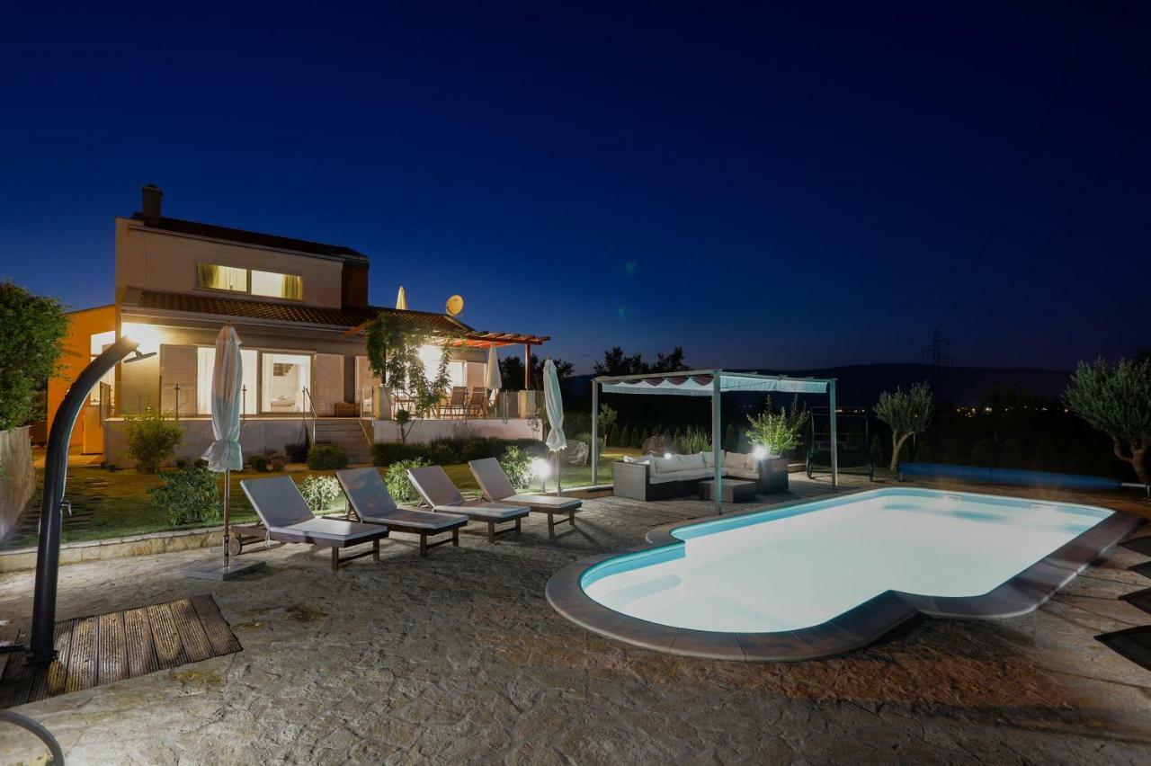 Luxury Villa Nadalina-Dicmo 더갈포지 외부 사진