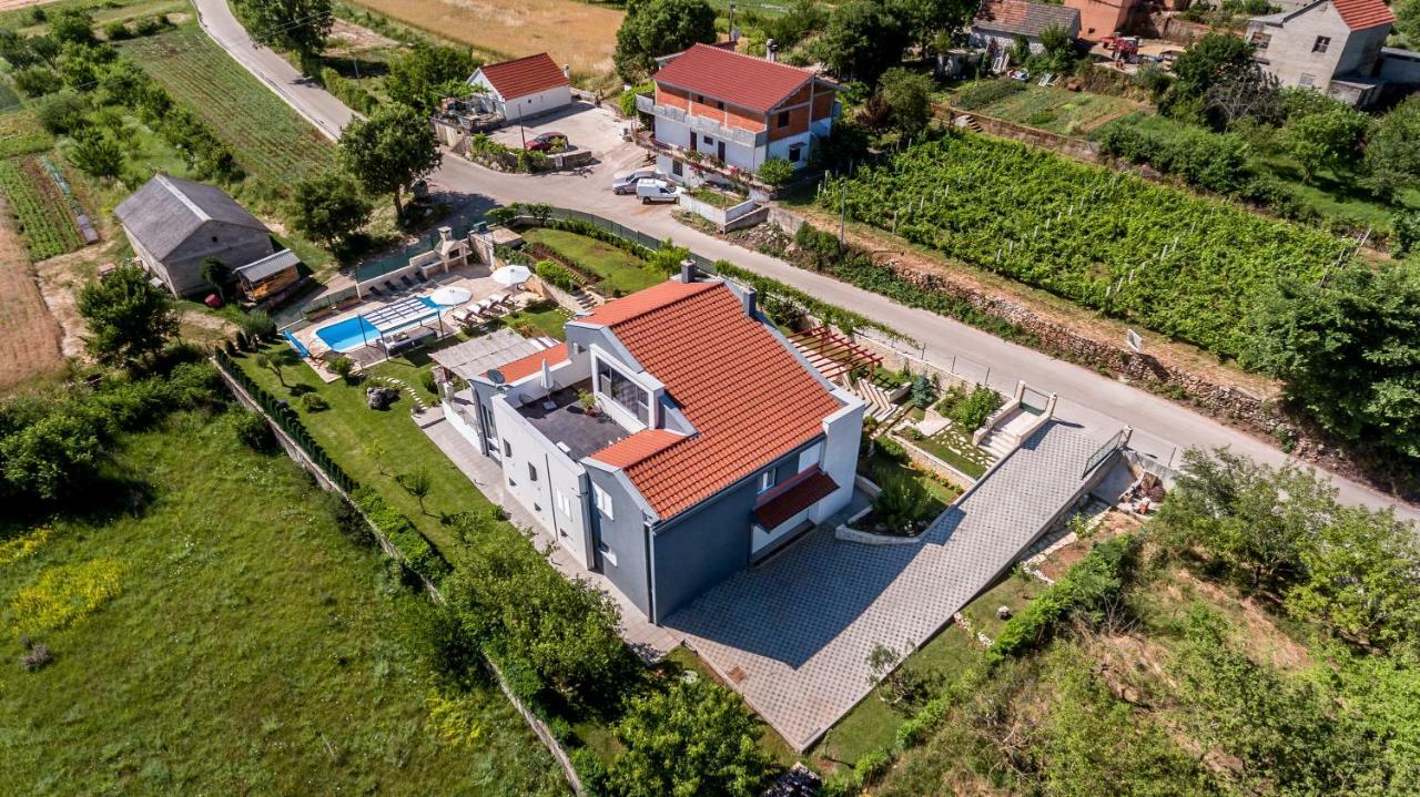 Luxury Villa Nadalina-Dicmo 더갈포지 외부 사진